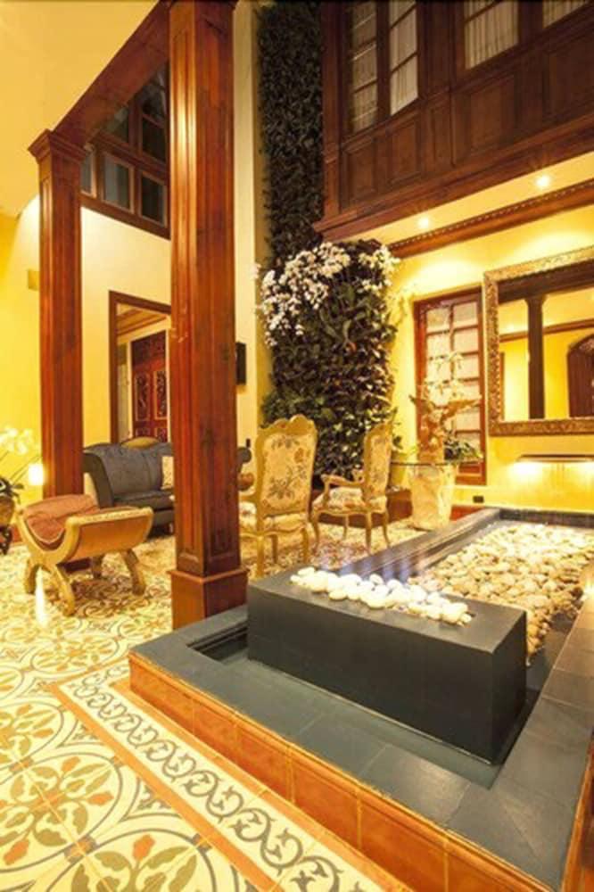 Hotel The Orchids à Bogotá Extérieur photo